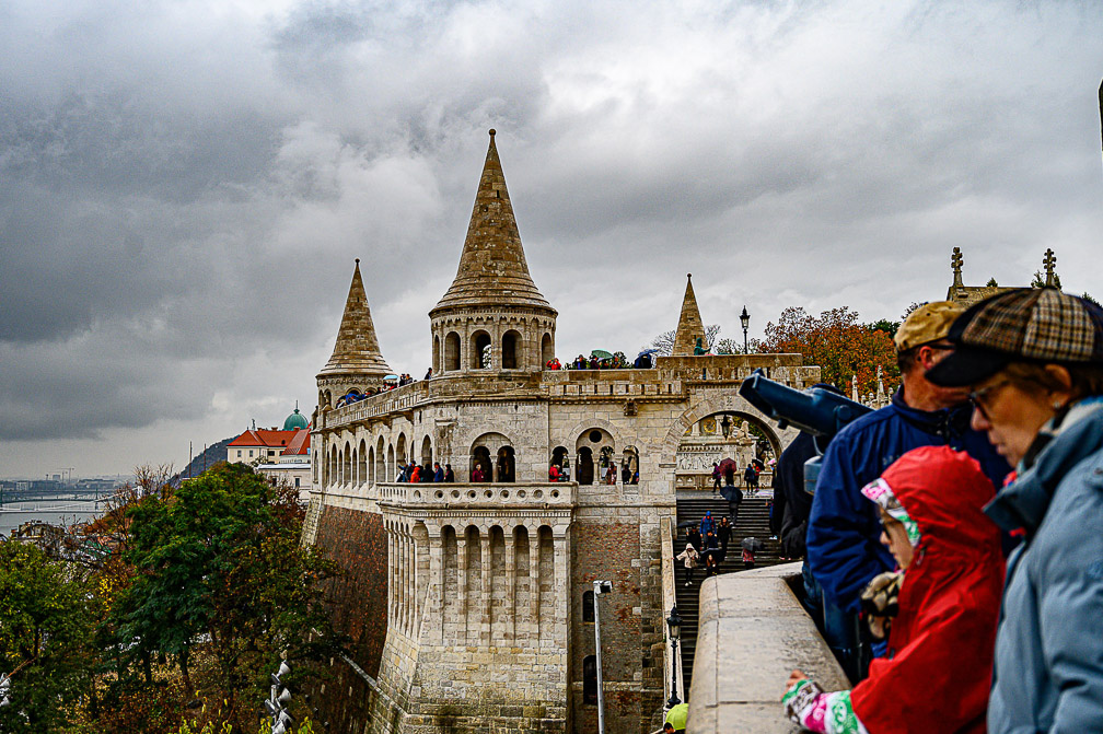 Even on cold cloudy days the Fishermans Bastion is popular  2613
