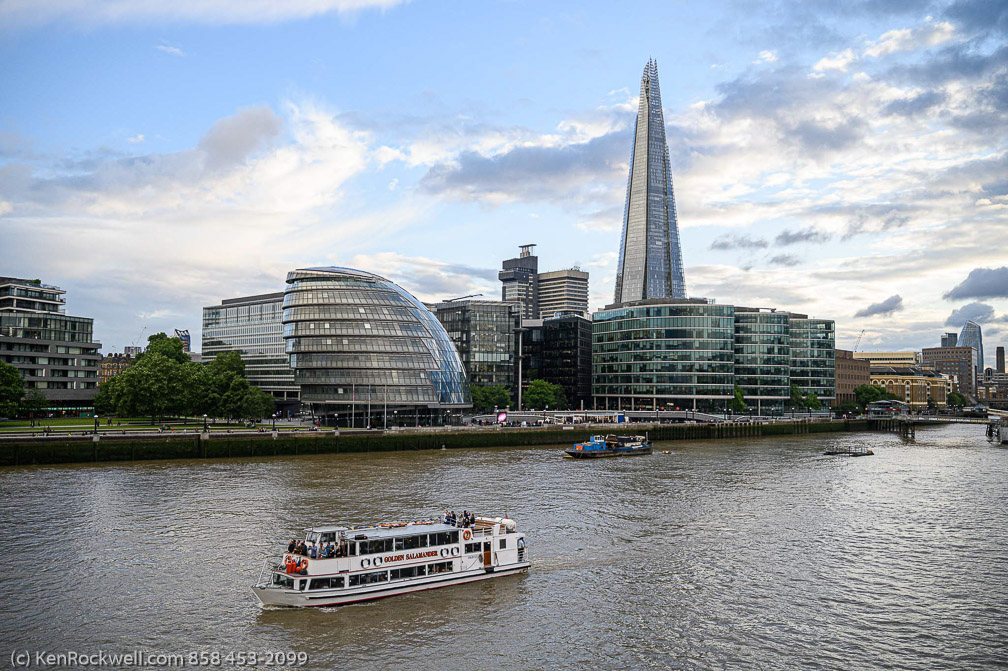 Tour boats and commercial ships ply the Thames constantly 0280
