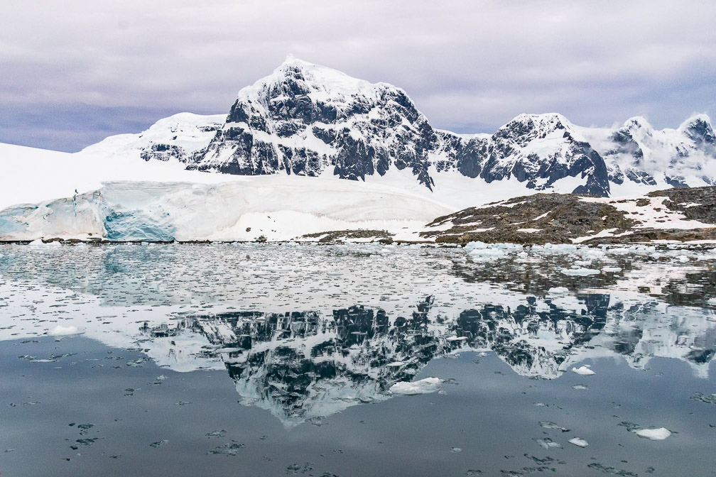 A perfect reflection of a perfect view  0477