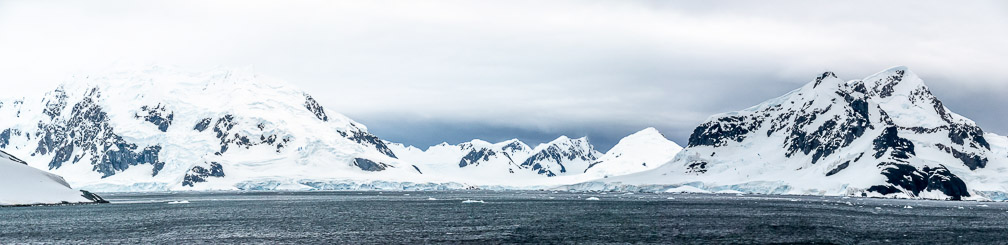 Cruising Paradise Bay  0081