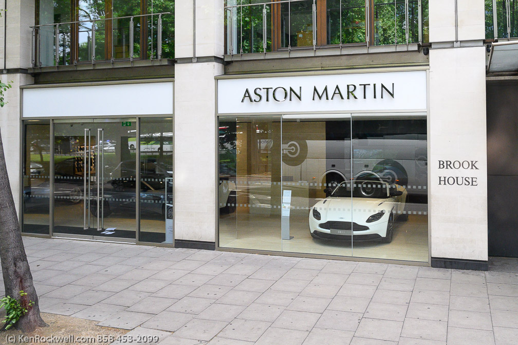 Puttin on the Ritz-In a Car  0484