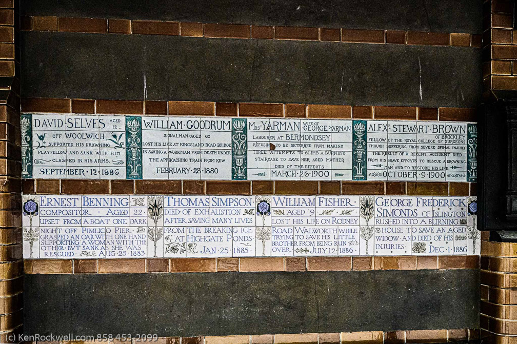 Watts Memorial  0566